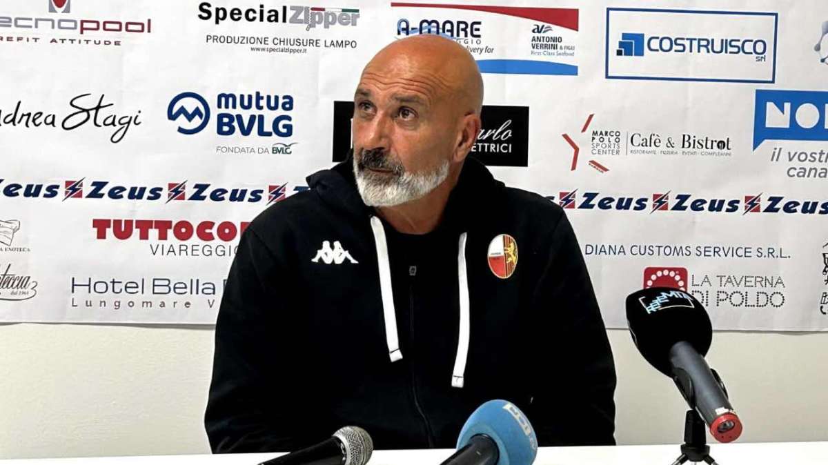 Sergio Pirozzi in conferenza stampa 