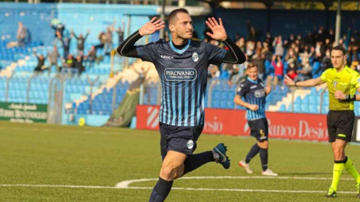 Simone Ganz, dall'aurora pro patria al Piacenza