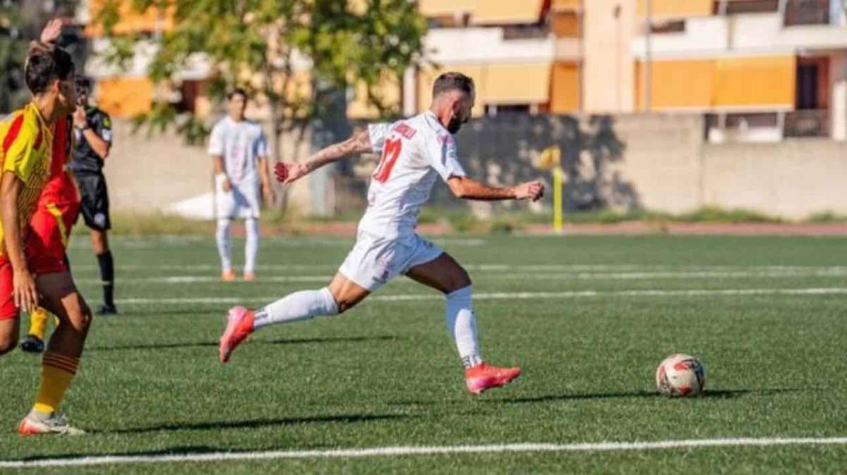 Canosa, Strambelli non si muove: "Voglio finire la stagione qui e regalare un sogno alla società"