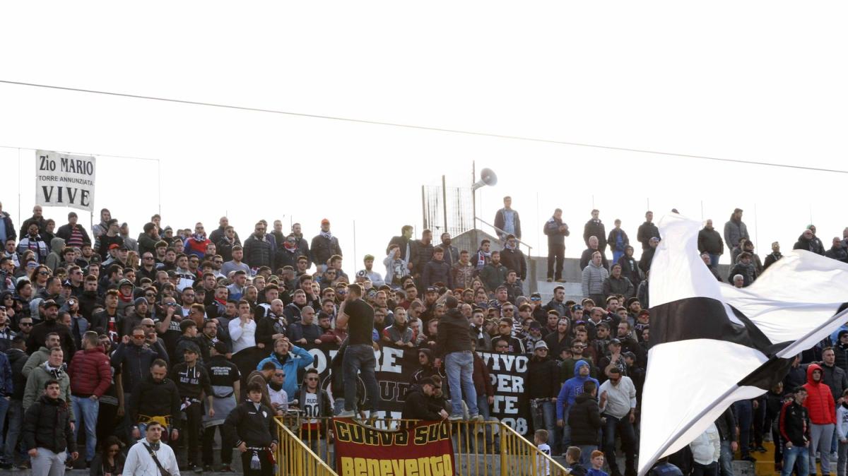 Savoia-Gelbison, il destino del girone I passa anche dal derby campano