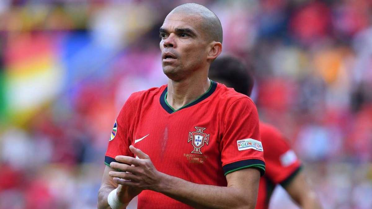 Lo chiamano l’erede di Pepe e gioca in Serie D italiana | Ruvido ma furbo come una volpe