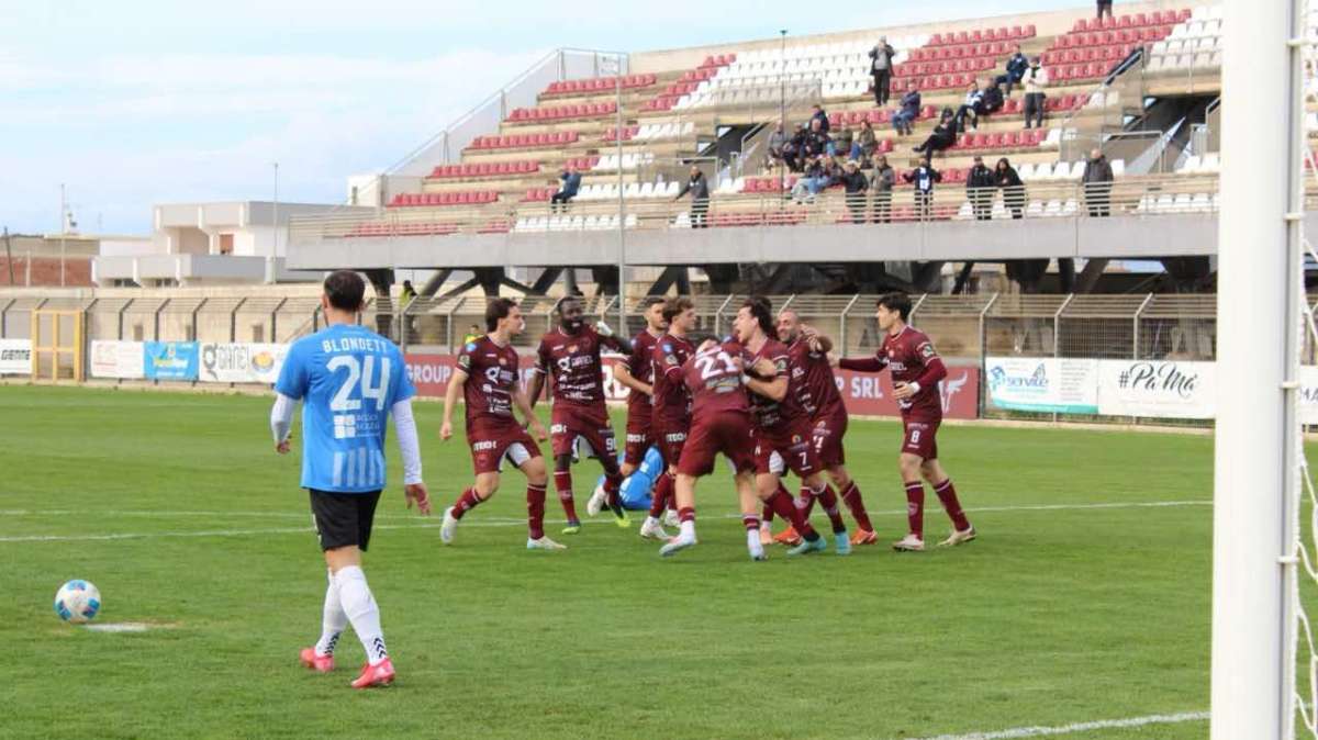 Credits: Facebook A.C. Nard&ograve; - O f f i c i a l - &amp; Instagram @_.matteorizzo._