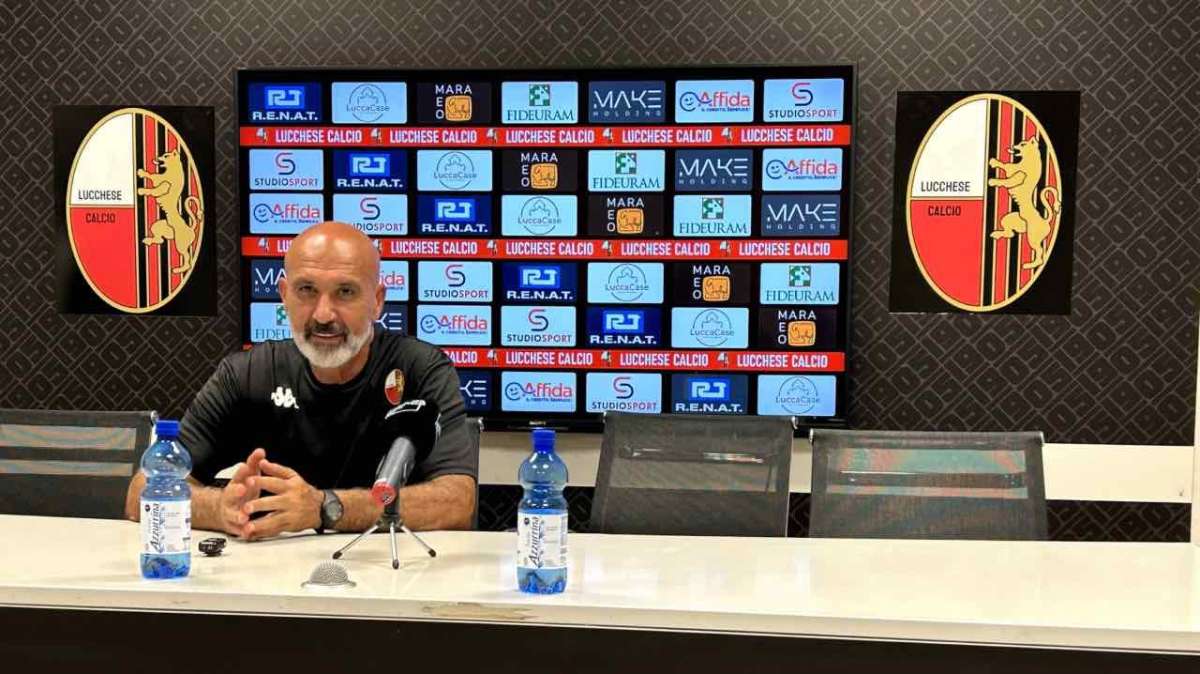 Sergio Pirozzi in conferenza stampa 