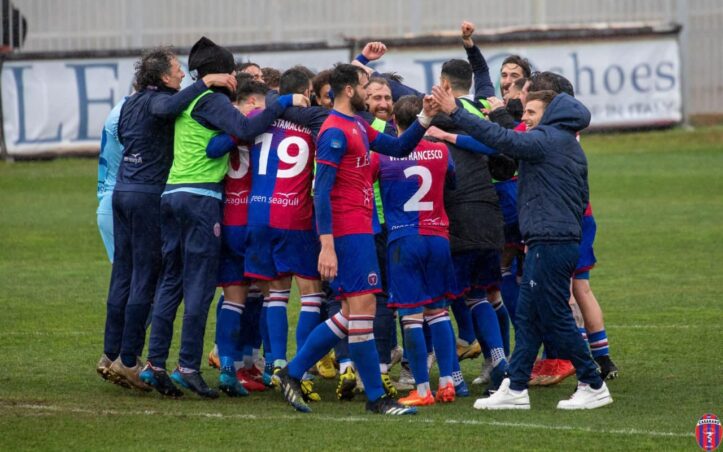 Casarano Gelbison dove vedere la partita in streaming e in tv