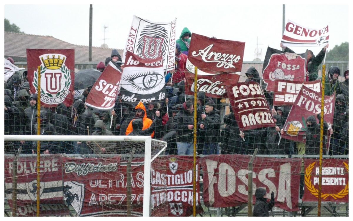 arezzo tifosi disegnare maglia