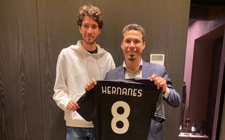Hernanes Sale