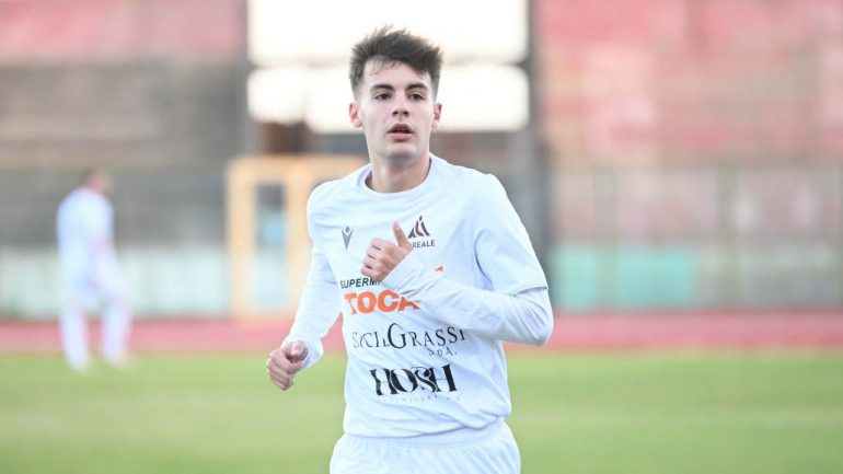 karol-di-mauro