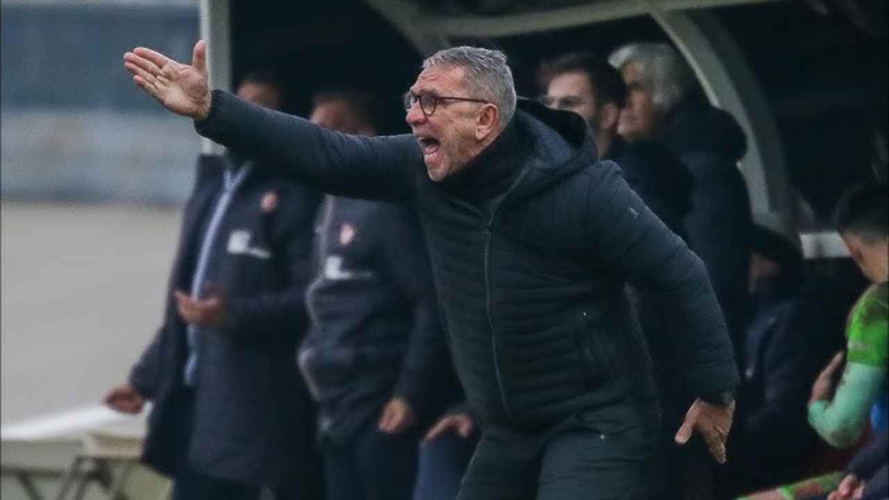 https://www.seried24.com/wp-content/uploads/2025/04/Miramari-Forli.jpg