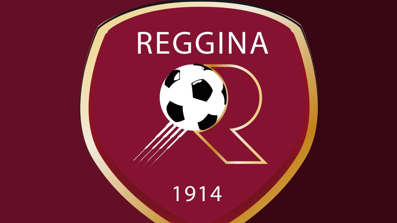 https://www.seried24.com/wp-content/uploads/2025/05/Reggina-reclamo.jpg