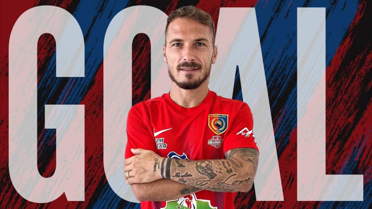 https://www.seried24.com/wp-content/uploads/2025/06/Fabio-Longo-Afragolese.jpg