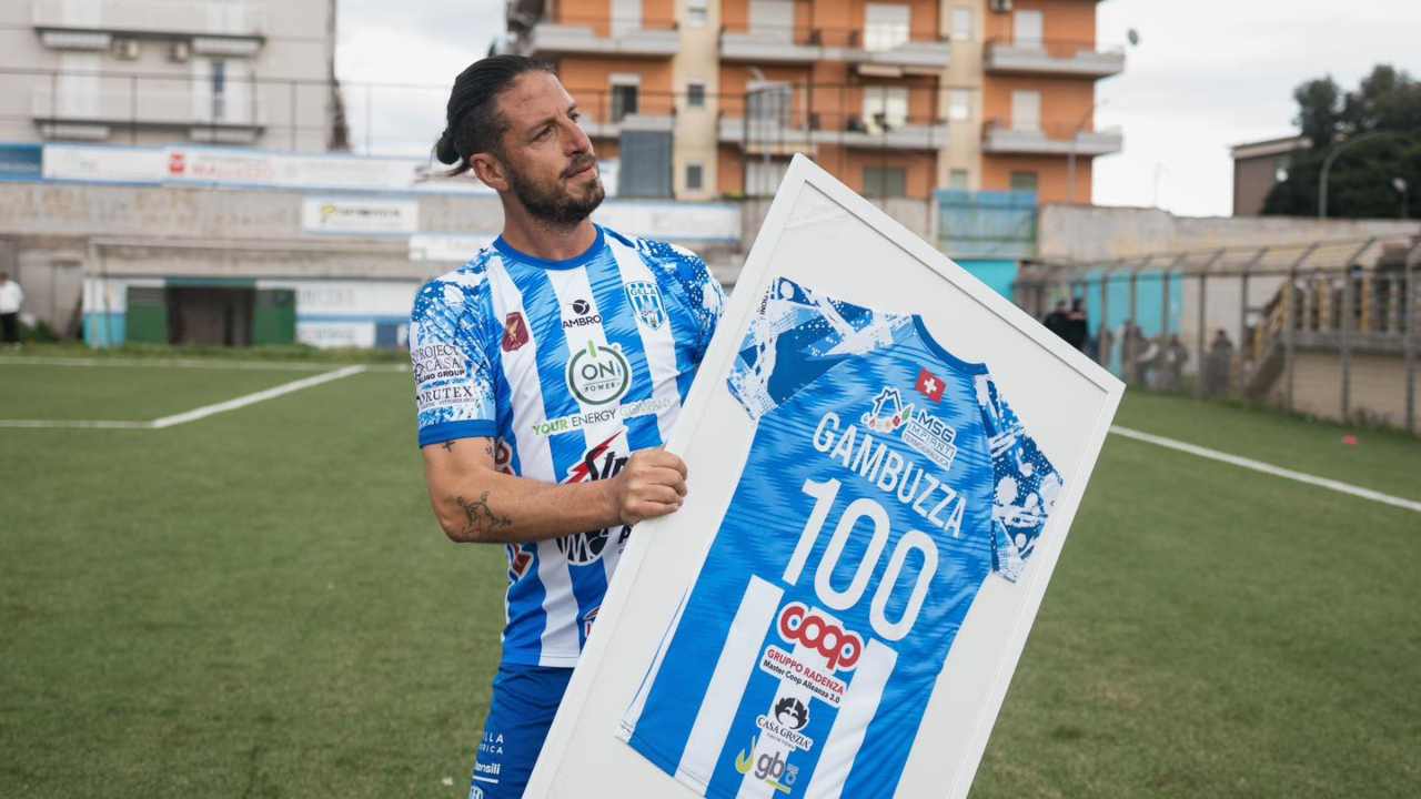 https://www.seried24.com/wp-content/uploads/2025/06/Gambuzza-Gela.jpg