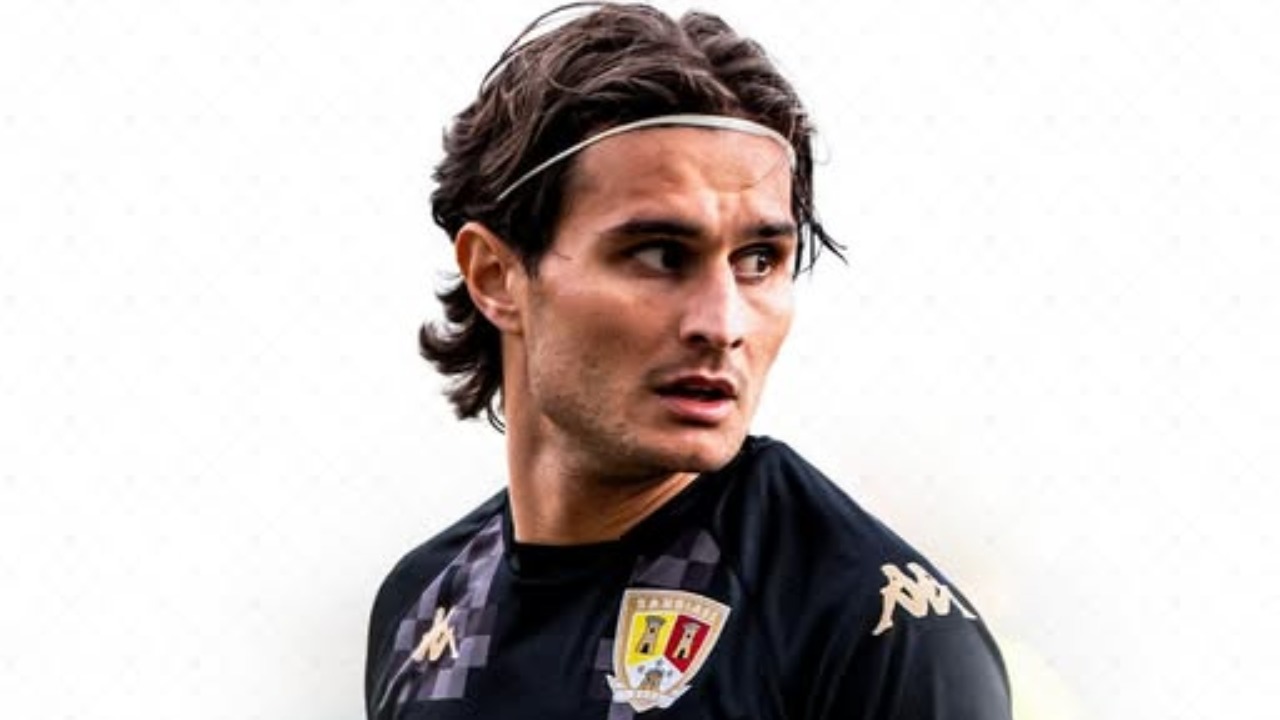 https://www.seried24.com/wp-content/uploads/2025/06/Umbaca-Savoia.jpg