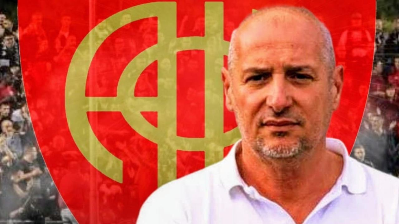 https://www.seried24.com/wp-content/uploads/2025/07/Vogherese-DAgnelli.jpg