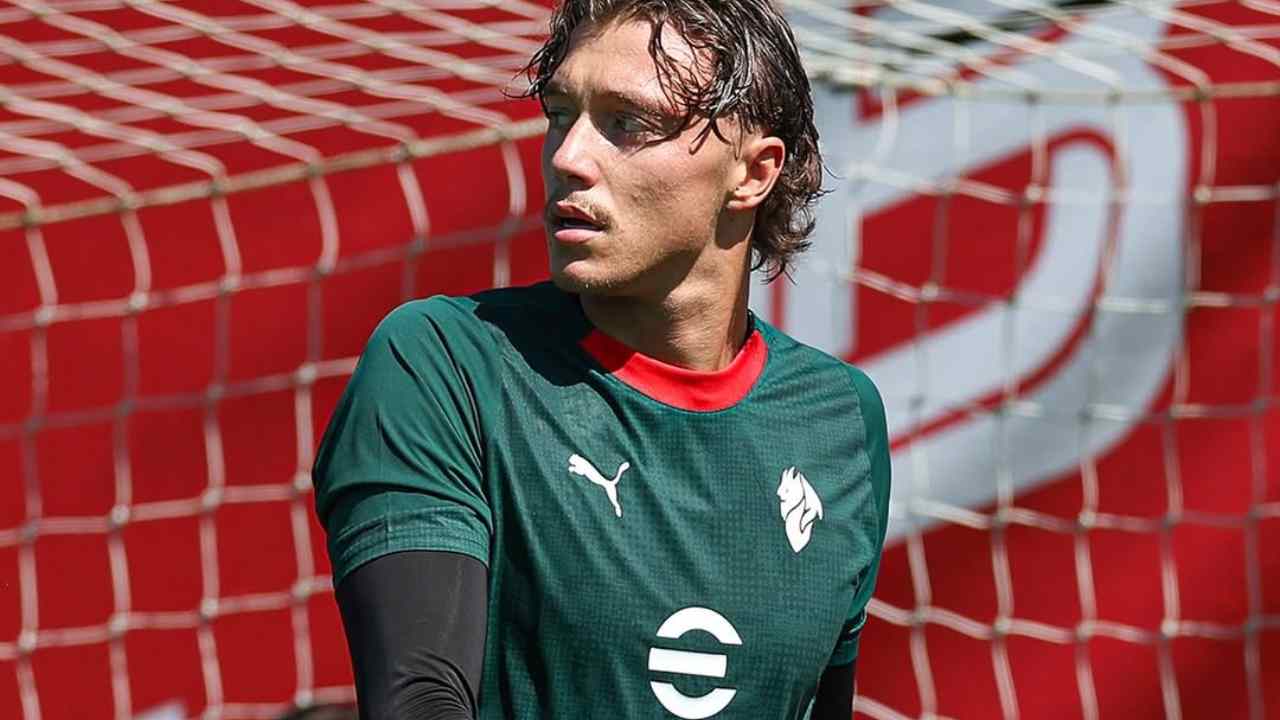 https://www.seried24.com/wp-content/uploads/2025/07/nava-milan-futuro.jpg