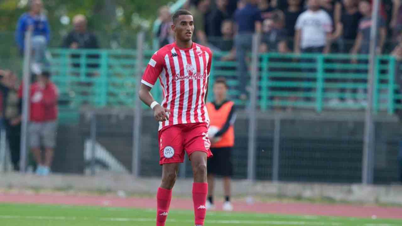 https://www.seried24.com/wp-content/uploads/2025/07/thiago-menna.jpg