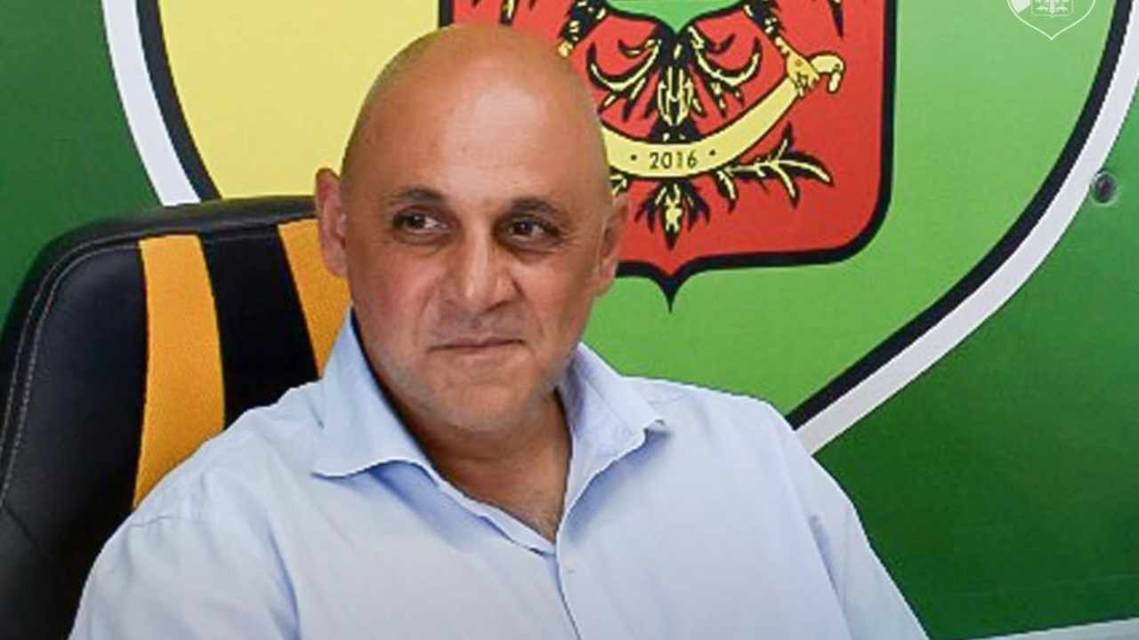 https://www.seried24.com/wp-content/uploads/2025/09/Enna-Stompo.jpg