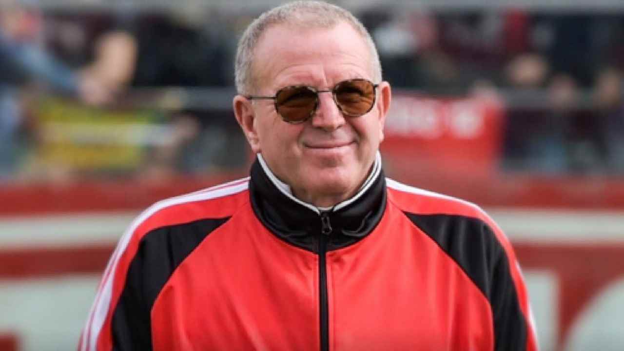 https://www.seried24.com/wp-content/uploads/2025/09/fabiano-allenatore-nocerina.jpg