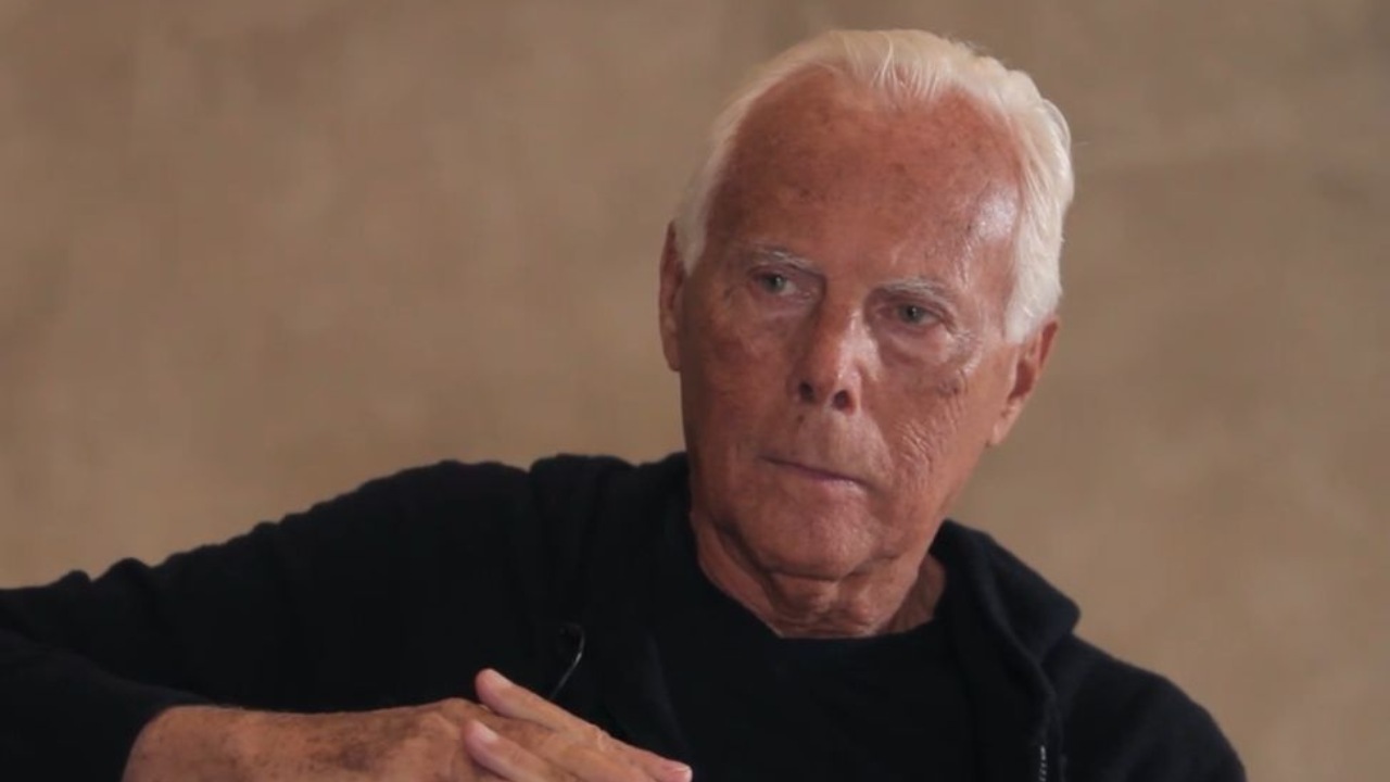 https://www.seried24.com/wp-content/uploads/2025/09/giorgio-armani-screen-copertina.jpg
