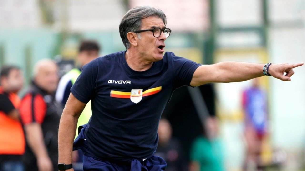 https://www.seried24.com/wp-content/uploads/2025/10/Giuseppe-Romano.jpg