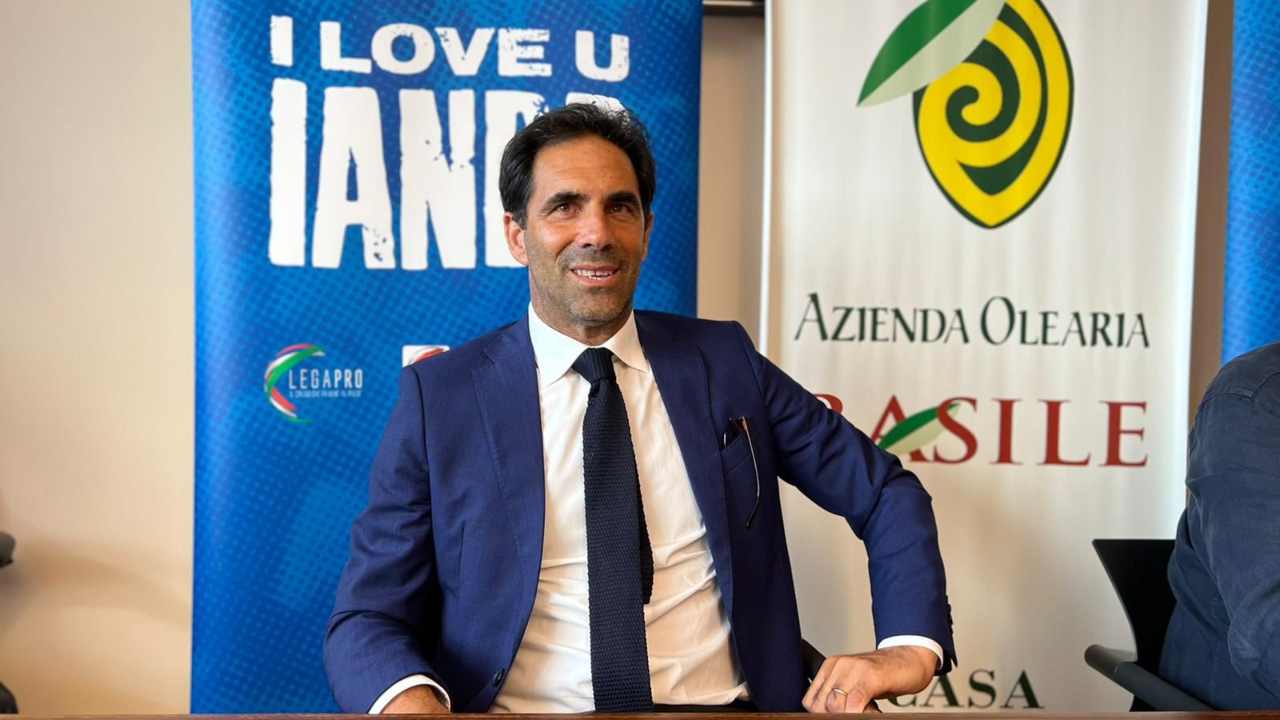 https://www.seried24.com/wp-content/uploads/2025/10/Sandro-Federico.jpg