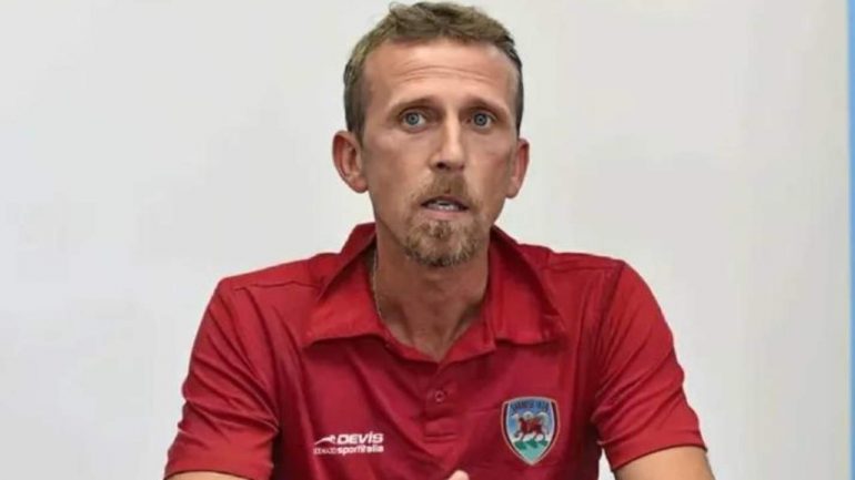 Sarnese Parlato esonero