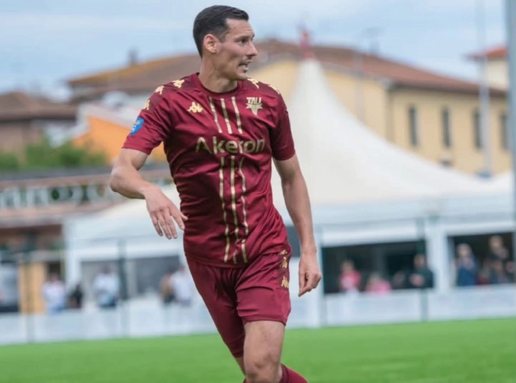 Mattia Lombardo in azione con la maglia del Tau / Credit: Tau Altopascio